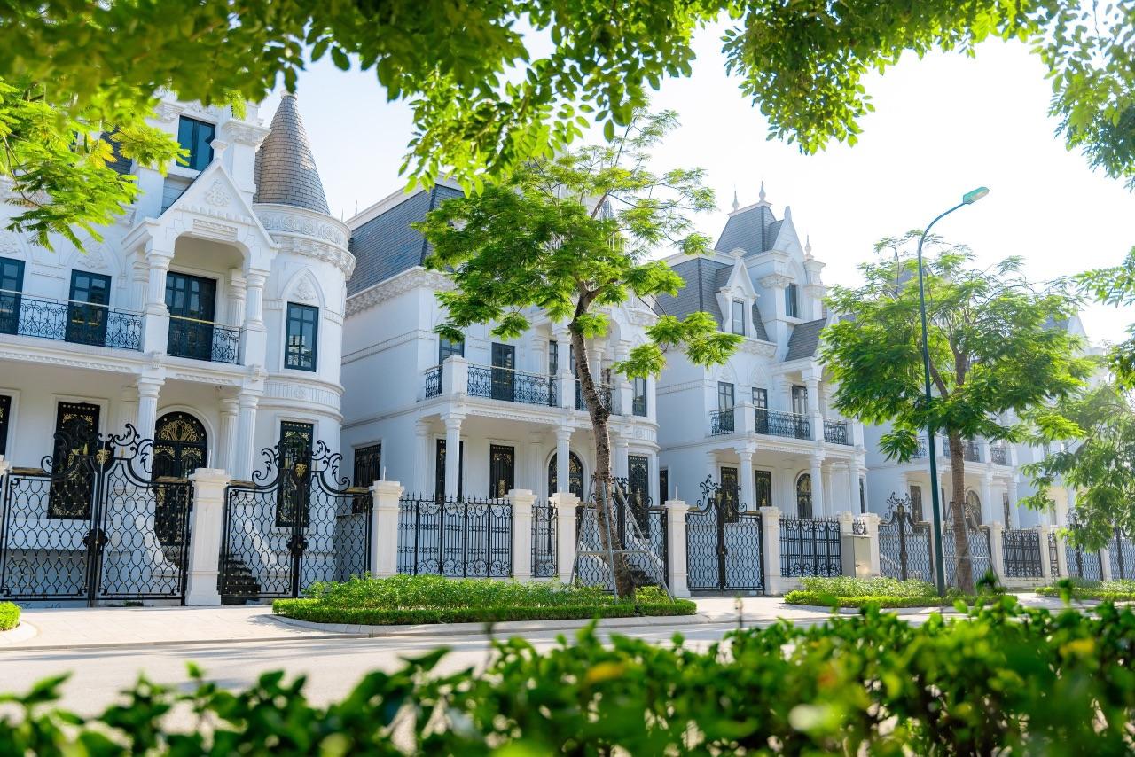 “Bỏ qua” cơn sốt vàng, giới bất động sản tìm kiếm “sóng” biệt thự Thủ đô